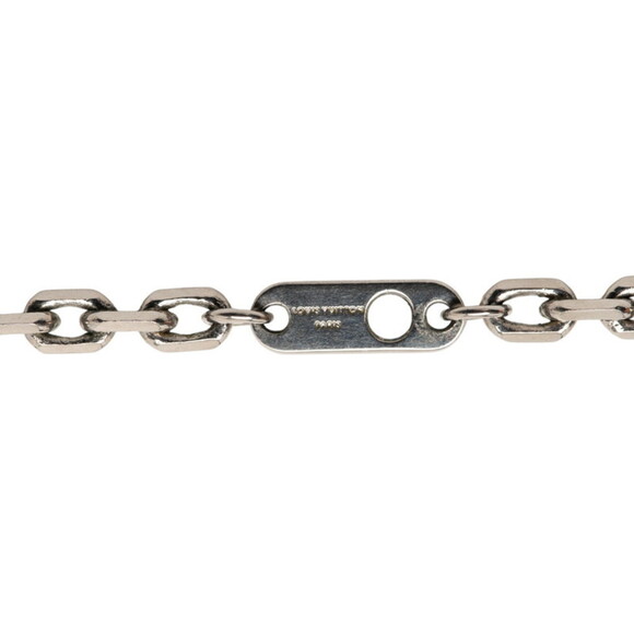 LOUIS VUITTON White Necklace